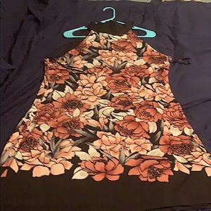 WHBM peach floral sheath dress with keyhole back